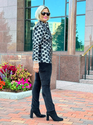 LULU-B BLACK & SILVER HALF ZIPPER TOP LULU-B