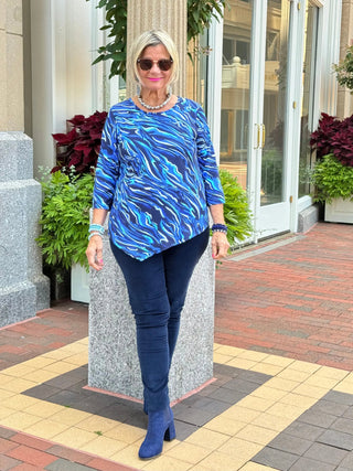 LULU-B SIZZLE BLUE ASYMMETRIC TOP LULU-B