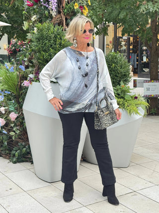 Tie-dye  Black  Round Knit Long Sleeves Sweater LOOWIE