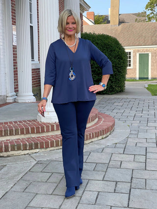 NAVY TAILORED V SLEEVE LULU-B