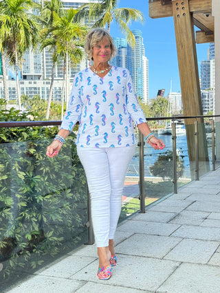 LULU B SHORELINE CHARM V NECK TOP LULU-B