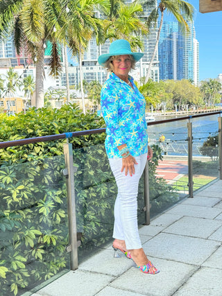 LULU B STARFISH SPLASH 3/4 SLEEVE V-NECK COLLAR SHIRT LULU-B