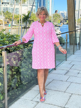 LULU B TROPIC PETALS NOTCH SLEEVE DRESS LULU-B