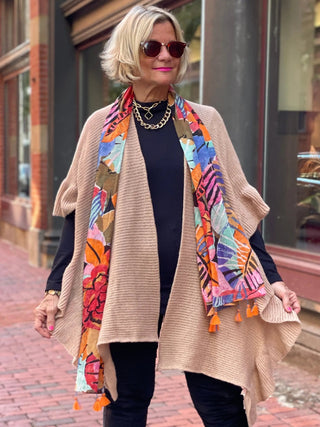 HOLIDAY CAMEL RUFFLE WRAP Accent fashions