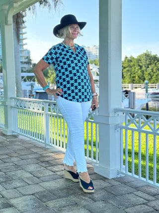 BLUE MEDALLION SHORT SLEEVE LULU-B