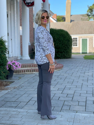 ELEGANT EXPRESSIONS V NECK TOP LULU-B