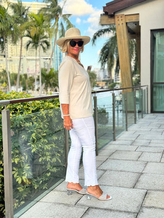 LULU-B STONE TAILORED V SLEEVE TOP LULU-B