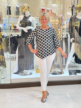 LULU-B BLACK AND SILVER ASYMMETRIC TOP LULU-B