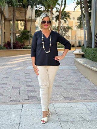 LULU-B BLACK SLEEVE TAILORED V LULU-B