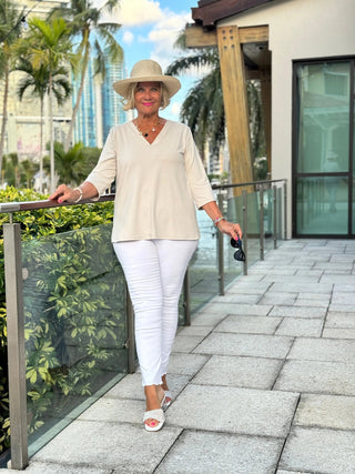 LULU-B STONE TAILORED V SLEEVE TOP LULU-B