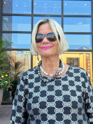 LULU-B BLACK & SILVER METALICA SLEEVE DRESS LULU-B