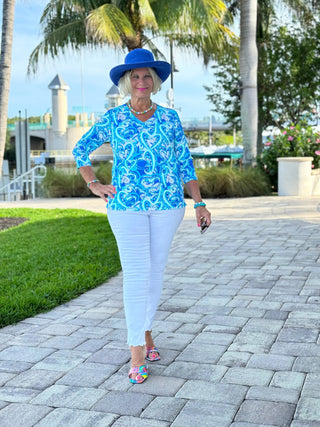 BLUE DREAMING V NECK TOP LULU-B