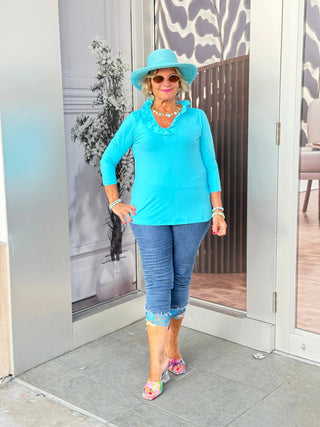AQUA 3/25 SLEEVE RUFFLE TOP LULU-B