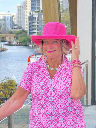 LULU B TROPIC PETALS SHORT SLEEVE V-NECK COLLAR TOP LULU-B