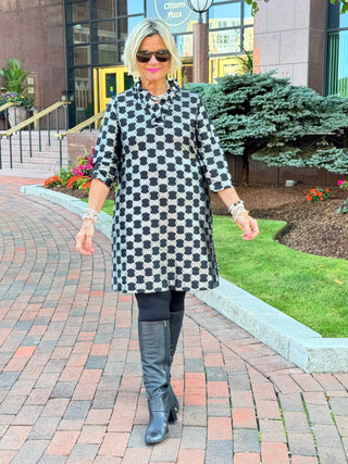 LULU-B BLACK & SILVER METALICA RUFFLE SLEEVE DRESS LULU-B