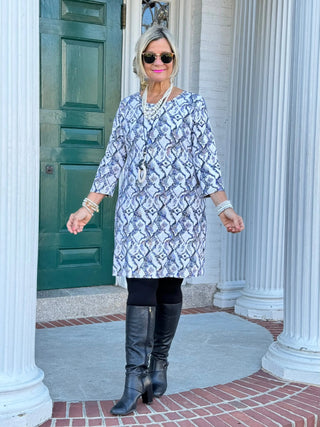 LULU-B WINTER WHITE SLEEVE DRESS LULU-B