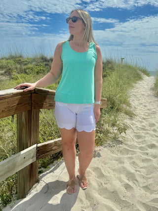 LULU-B SCALLOP WHITE SHORTS LULU-B