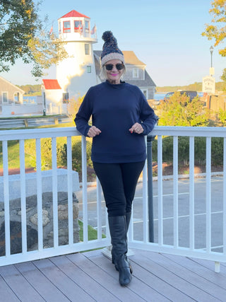 MOCK NECK NAVY TOP LULU-B