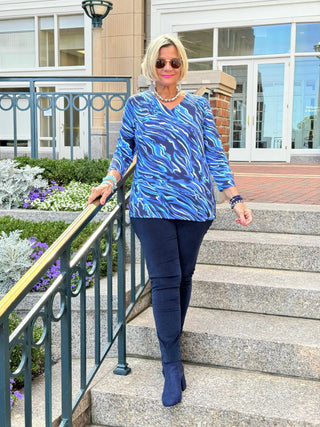 LULU-B SIZZLE BLUE V NECK TOP LULU-B