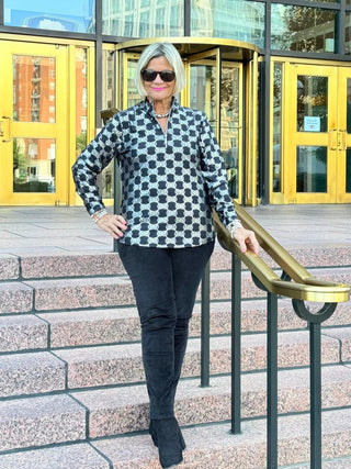 LULU-B BLACK & SILVER HALF ZIPPER TOP LULU-B