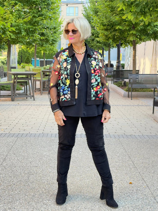 AFTERNOON AT THE GARDEN LACE BLACK JACKET CATHYS RESORTWEAR