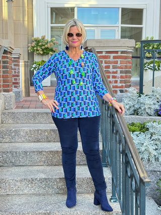 Lulu B Seaport Geo V-Neck Top LULU-B