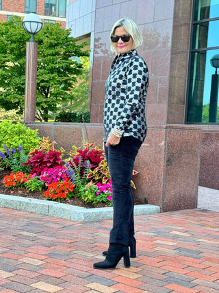 LULU-B BLACK & SILVER HALF ZIPPER TOP LULU-B