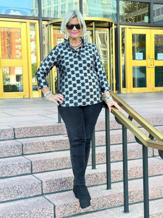 LULU-B BLACK & SILVER RUFFLE TOP LULU-B