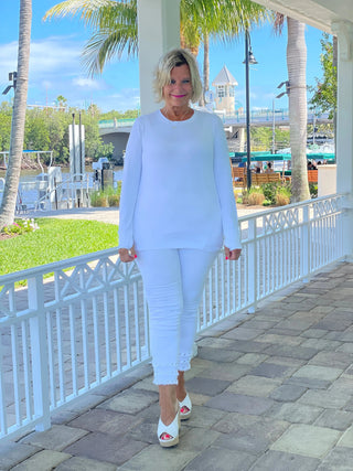 WHITE THUMBHOLE TOP LULU-B
