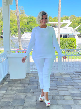 WHITE THUMBHOLE TOP LULU-B