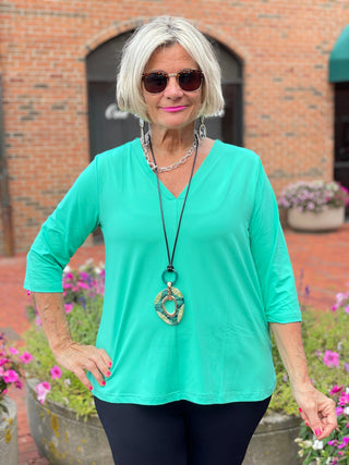 LULU-B MINT TAILORED SLEEVE V TOP LULU-B