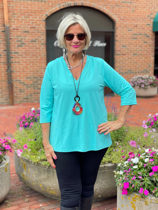 LULU-B SEA-FOAM  TAILORED V SLEEVE TOP LULU-B