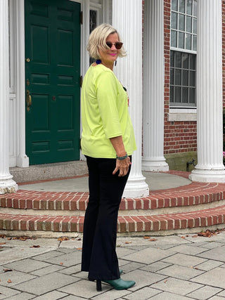 LULU-B LIME TAILORED V TOP LULU-B