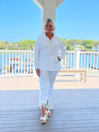 LULU-B KANGAROO WHITE HALF ZIPPER LULU-B