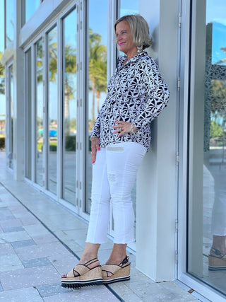 BLACK AND BEIGE PALM ZIPPER TOP - Cathys Place