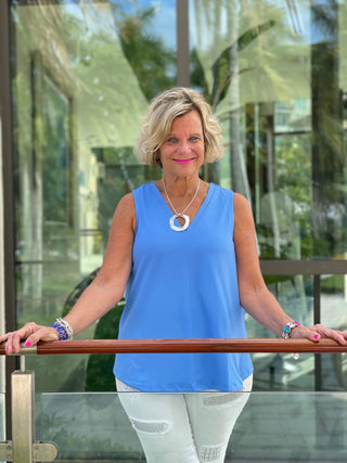 TAILORED PERRI V-NECK - Cathys Place