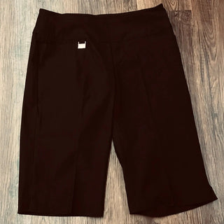 BLACK BERMUDA SHORT 10" INSEAM - Cathys Place