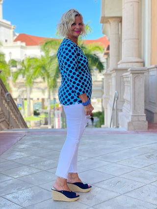 SEASIDE BLUE V NECK TOP LULU-B