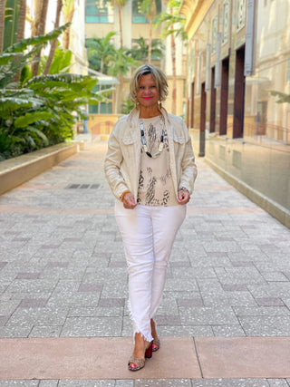 THE CONTEMPO SHORT SLEEVE ETHYL JEANS