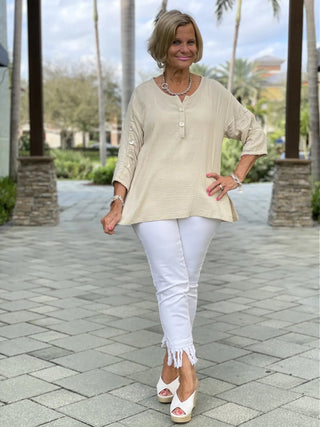 STONE WAFFLE 3 BUTTON TOP - Cathys Place