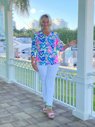 SECRET LOVE HEARTS V NECK LULU-B