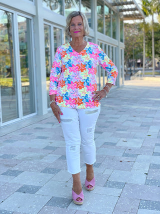 PALM BEACH FLOWER V NECK TOP - Cathys Place