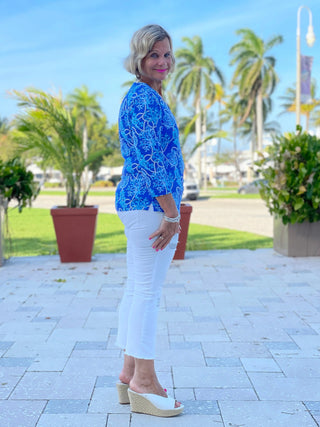 AQUA LANE V-NECK TOP - Cathys Place