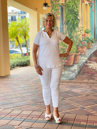 WHITE SHORT SLEEVE TOP LULU-B