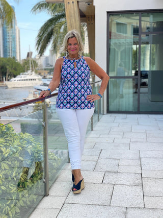 PINEAPPLE VACATION KEYHOLE TOP LULU-B