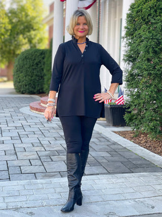 LULU-B  BLACK TUNIC LULU-B