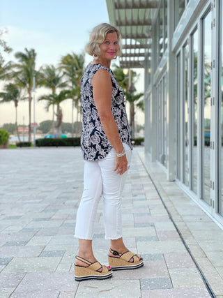 NAUTICAL LANE SLEEVELESS V- NECK - Cathys Place