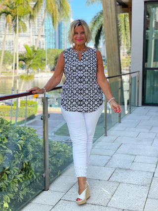 NAPLES DAY SLEEVELESS V NECK LULU-B