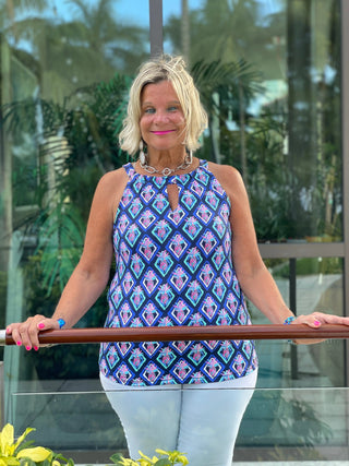 PINEAPPLE VACATION KEYHOLE TOP LULU-B