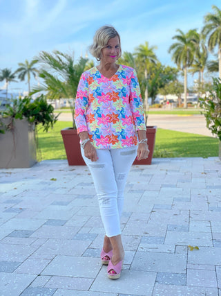 PALM BEACH FLOWER V NECK TOP - Cathys Place
